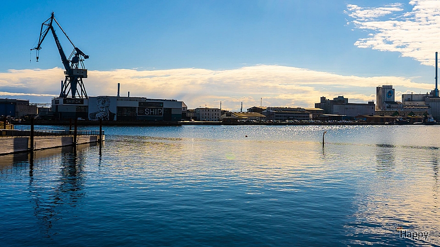 Aarhus Havn, på en stille dag