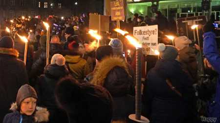 Fredelig corona demonstration i Aarhus