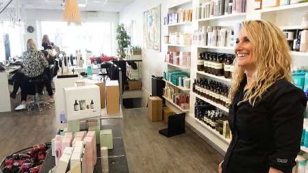 Der er ren luft hos frisør Lindemark i Aarhus